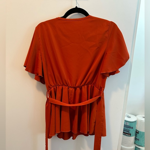 Orange blouse - Picture 2 of 2